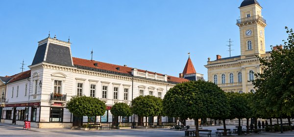 Zichyho palác a Radnica – Komárno
